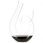 Vooraanzicht decanter Calabria met rode wijn