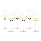 Vinata L'Aquila wijnglas gevuld met wijn