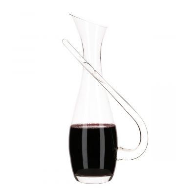 Lazio decanter vooraanzicht met rode wijn